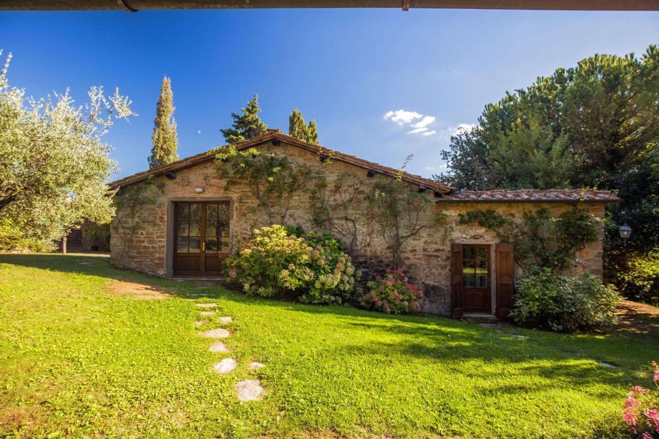 Pozza Di Volpaia By Salogi Villas Radda in Chianti Eksteriør billede