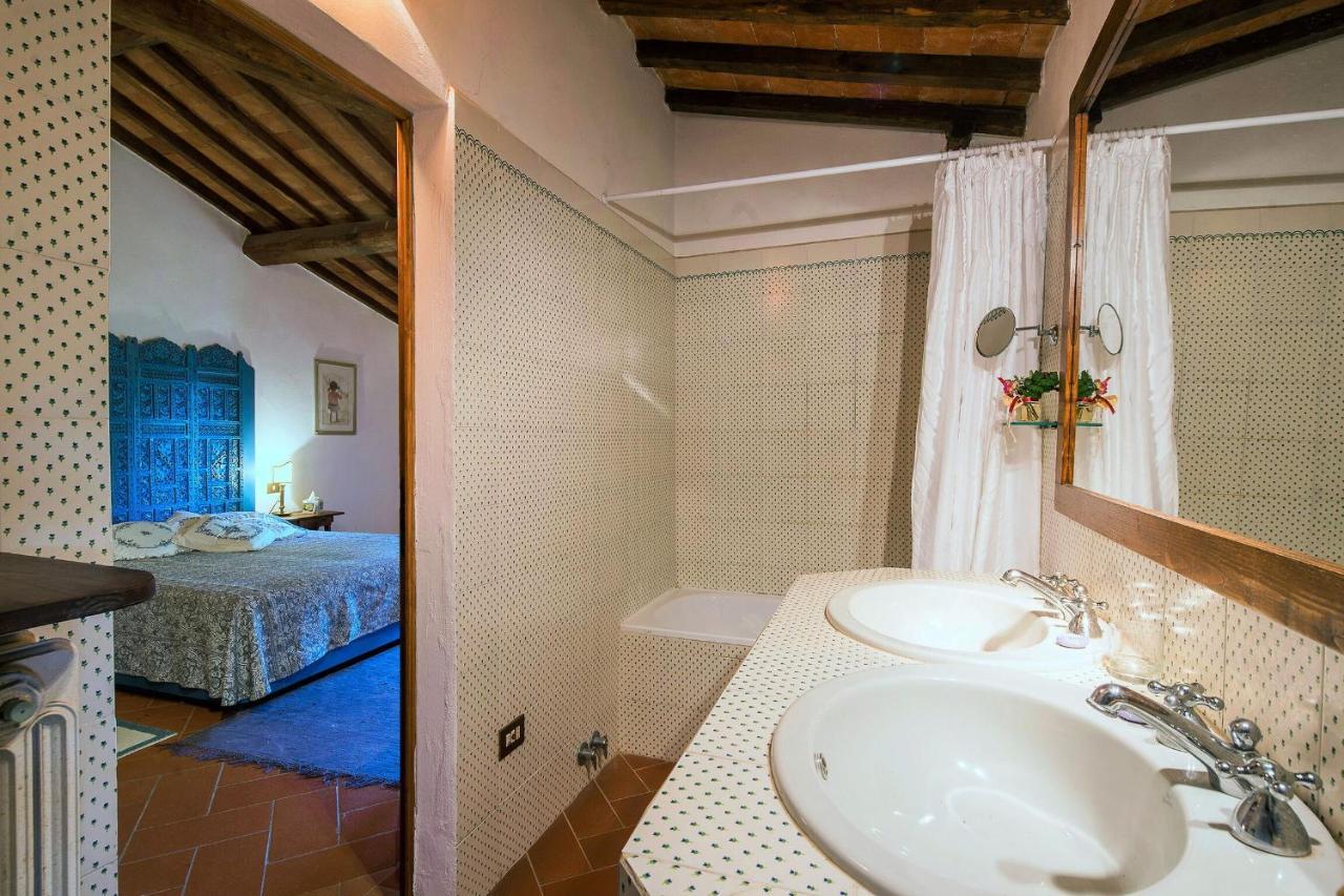 Pozza Di Volpaia By Salogi Villas Radda in Chianti Eksteriør billede